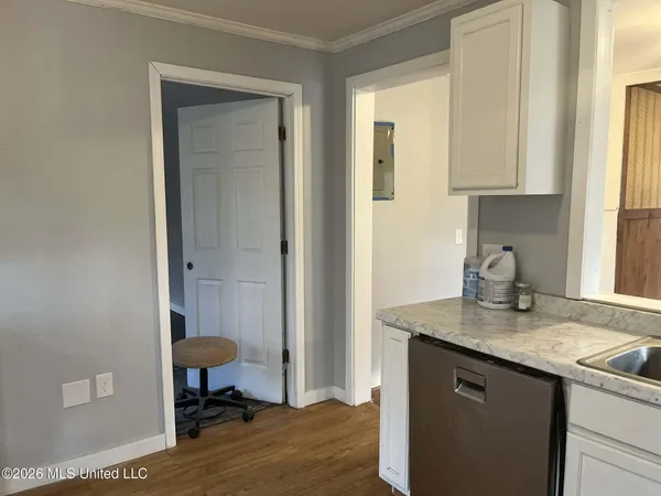 $95,000 | 5552 Terry Road, Jackson, MS 39272