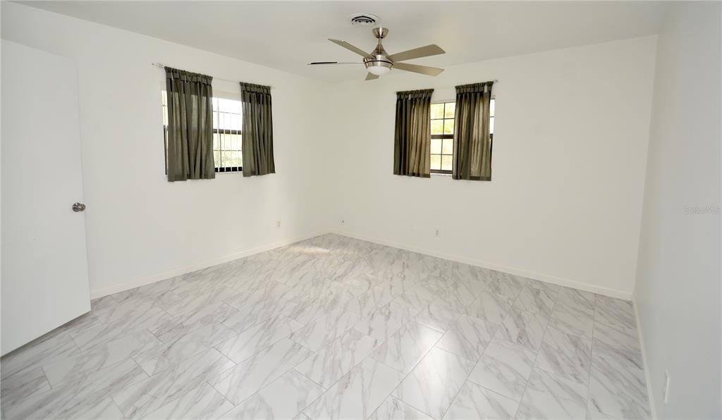 1313 Mango Avenue Venice, FL 34285 - Photo 18 of 34