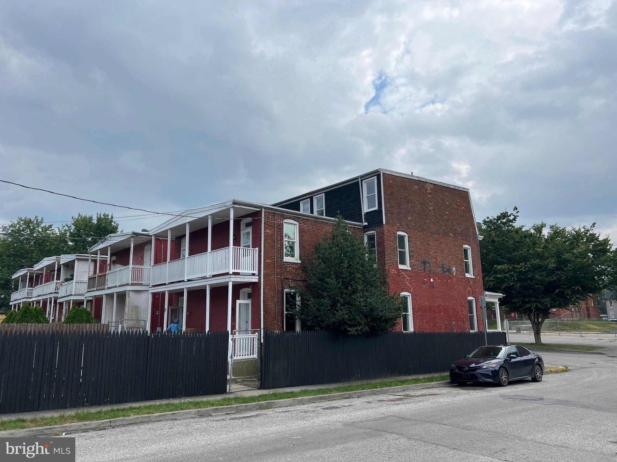 533 Thomas Street York, PA 17404 - Photo 26 of 26 a front view of a house with a garden