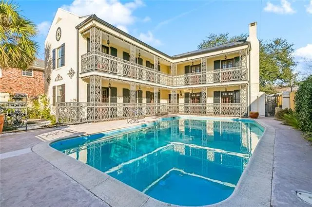 $735,000 | 5445 Bellaire Drive, New Orleans, LA 70124