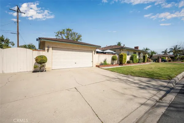 $1,175,000 | 10253 Hopeland Avenue, Downey, CA 90241