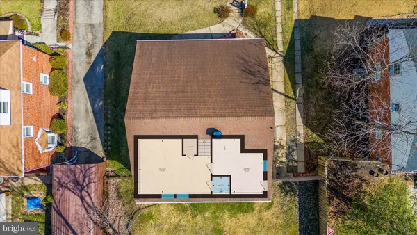 $374,999 | 726 Nottingham Road, Baltimore, MD 21229