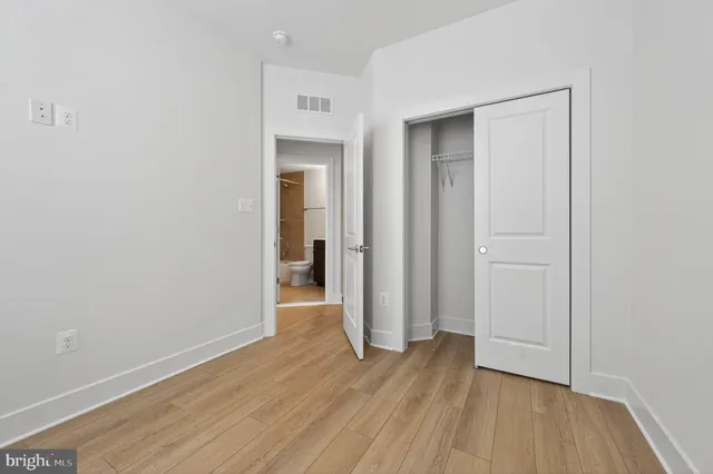 $4,200 | 4937 Purdy Alley, Rockville, MD 20850