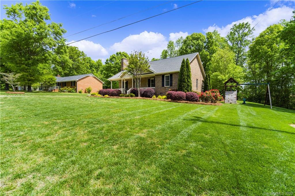 1038 Elliott Road Charlotte, NC 28216 - Photo 31 of 31 Gallery Image 31