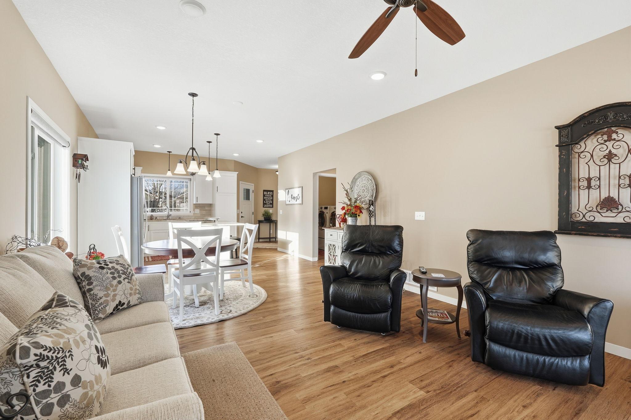 1003 Golden Way Northwest Isanti, MN 55040 - Photo 17 of 38