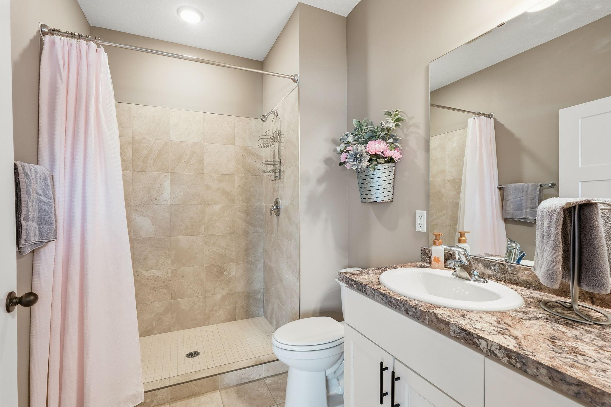 1003 Golden Way Northwest Isanti, MN 55040 - Photo 21 of 38