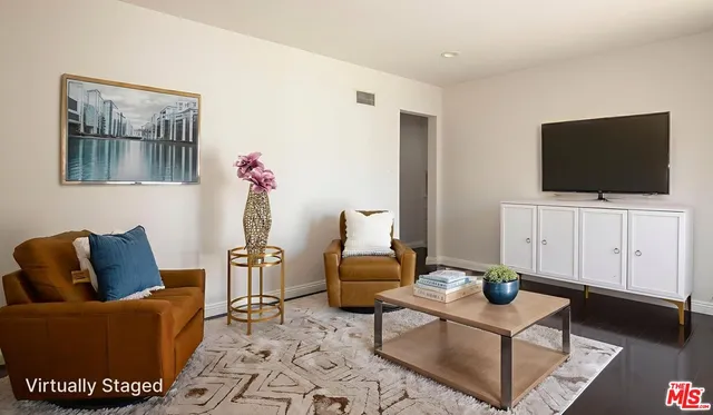 $1,349,000 | 6130 Flores Avenue, Los Angeles, CA 90056