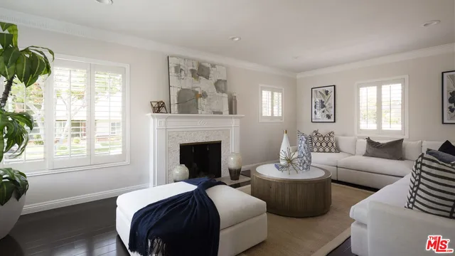 $1,349,000 | 6130 Flores Avenue, Los Angeles, CA 90056