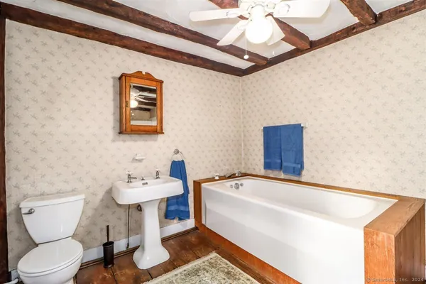 $3,000 | 34 Old Park Lane Road, New Milford, CT 06776