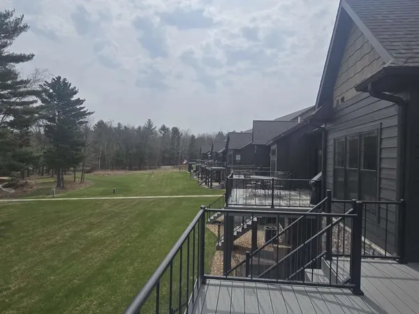 $775,000 | 1106 West River Road, Mosinee, WI 54455