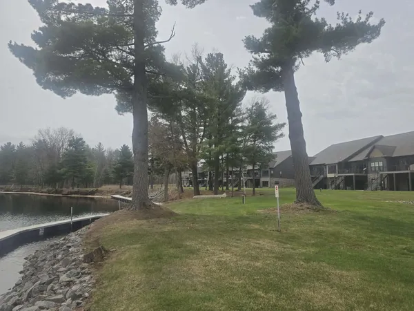 $775,000 | 1106 West River Road, Mosinee, WI 54455