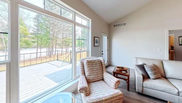 $775,000 | 1106 West River Road, Mosinee, WI 54455