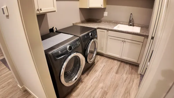 $775,000 | 1106 West River Road, Mosinee, WI 54455