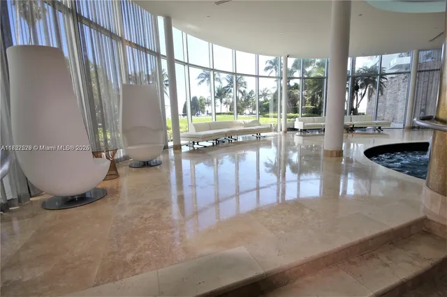 $630,000 | 5151 Collins Avenue, Unit 926, Miami Beach, FL 33140