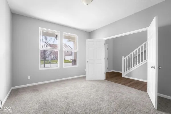 $319,900 | 2216 Creek Bank Drive, Columbus, IN 47201