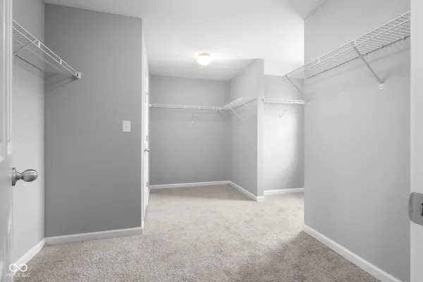 $319,900 | 2216 Creek Bank Drive, Columbus, IN 47201
