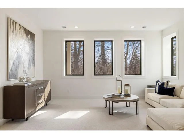 $1,544,468 | 13975 27th Street North, Stillwater, MN 55082