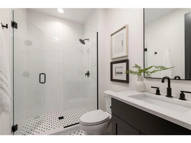 $1,544,468 | 13975 27th Street North, Stillwater, MN 55082