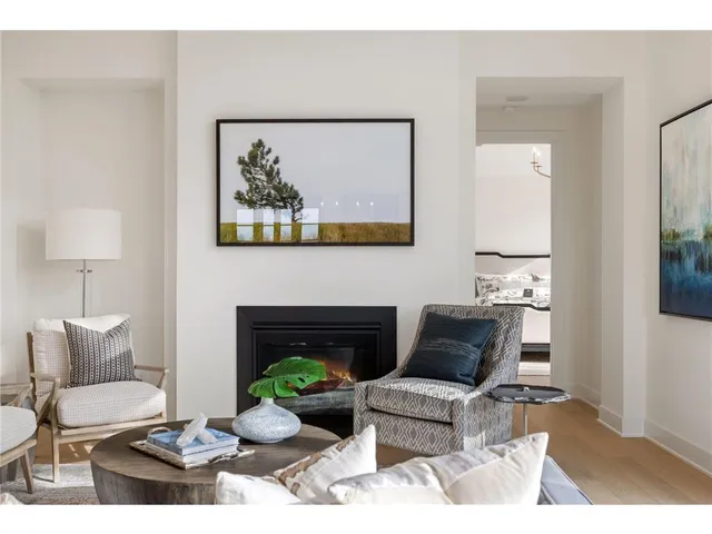 $1,544,468 | 13975 27th Street North, Stillwater, MN 55082