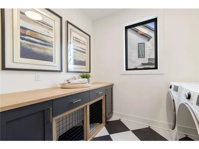 $1,544,468 | 13975 27th Street North, Stillwater, MN 55082