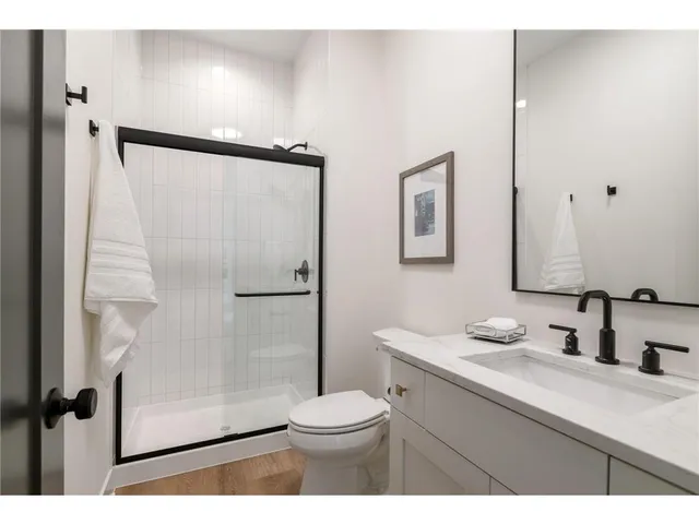 $1,544,468 | 13975 27th Street North, Stillwater, MN 55082