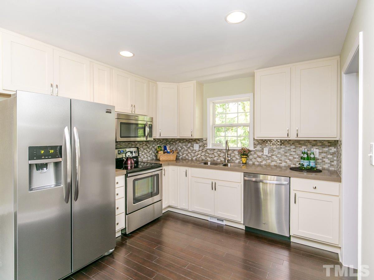 9217 Pennythorne Court Raleigh, NC 27615 - Photo 7 of 20