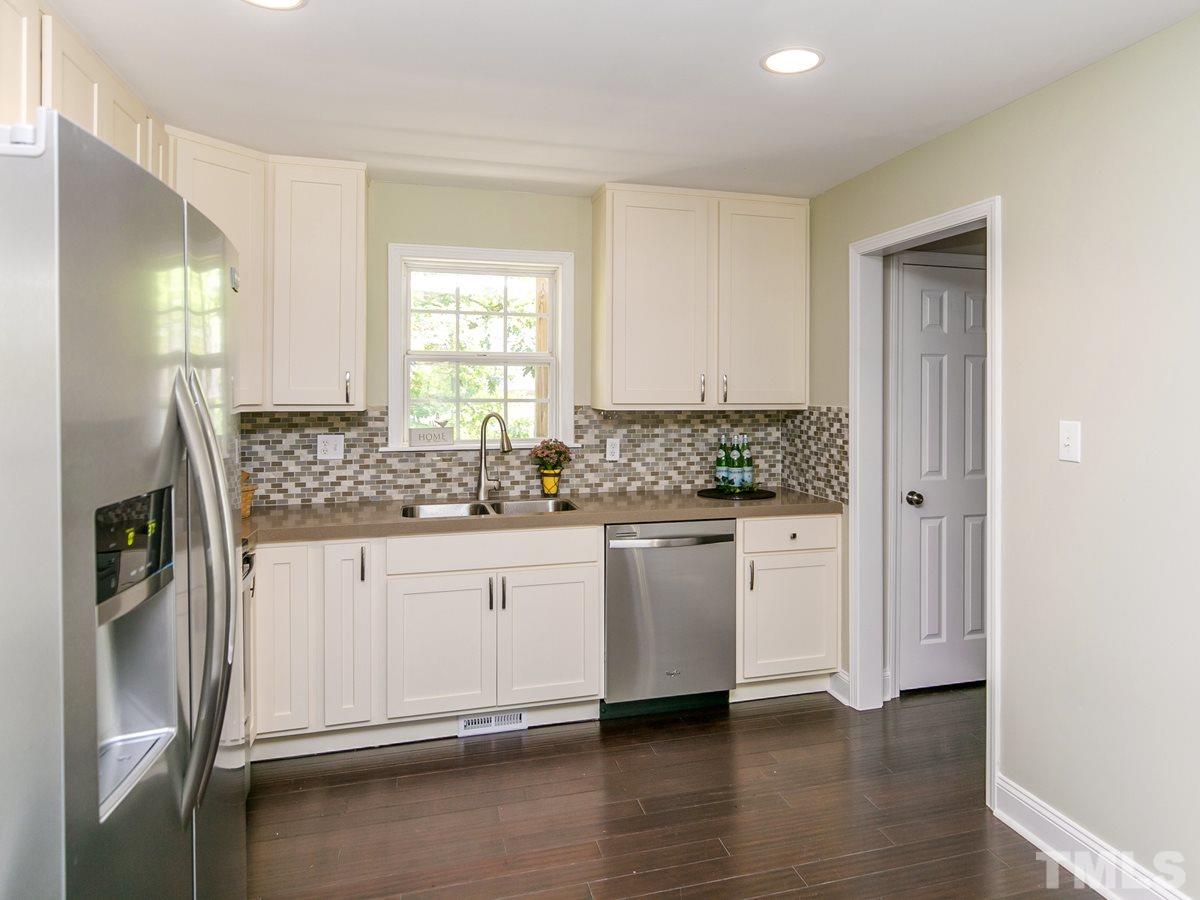9217 Pennythorne Court Raleigh, NC 27615 - Photo 8 of 20