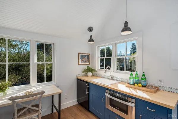 $4,950,000 | 1651 Spring Mountain Road, St. Helena, CA 94574