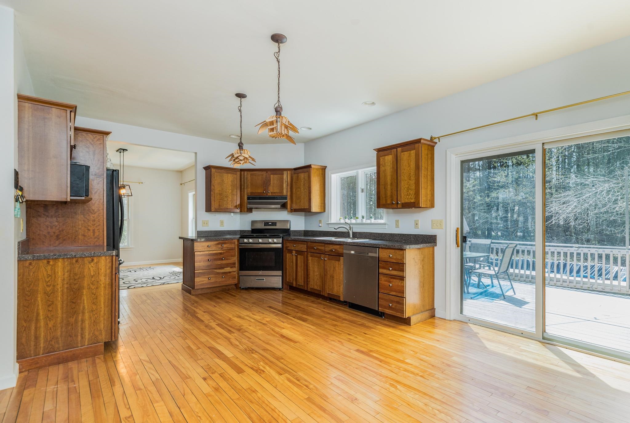 36 Province Road Barrington, NH 03825 - Photo 13 of 32
