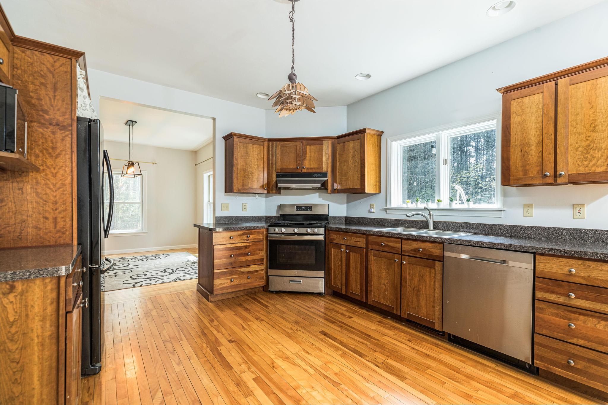 36 Province Road Barrington, NH 03825 - Photo 28 of 32