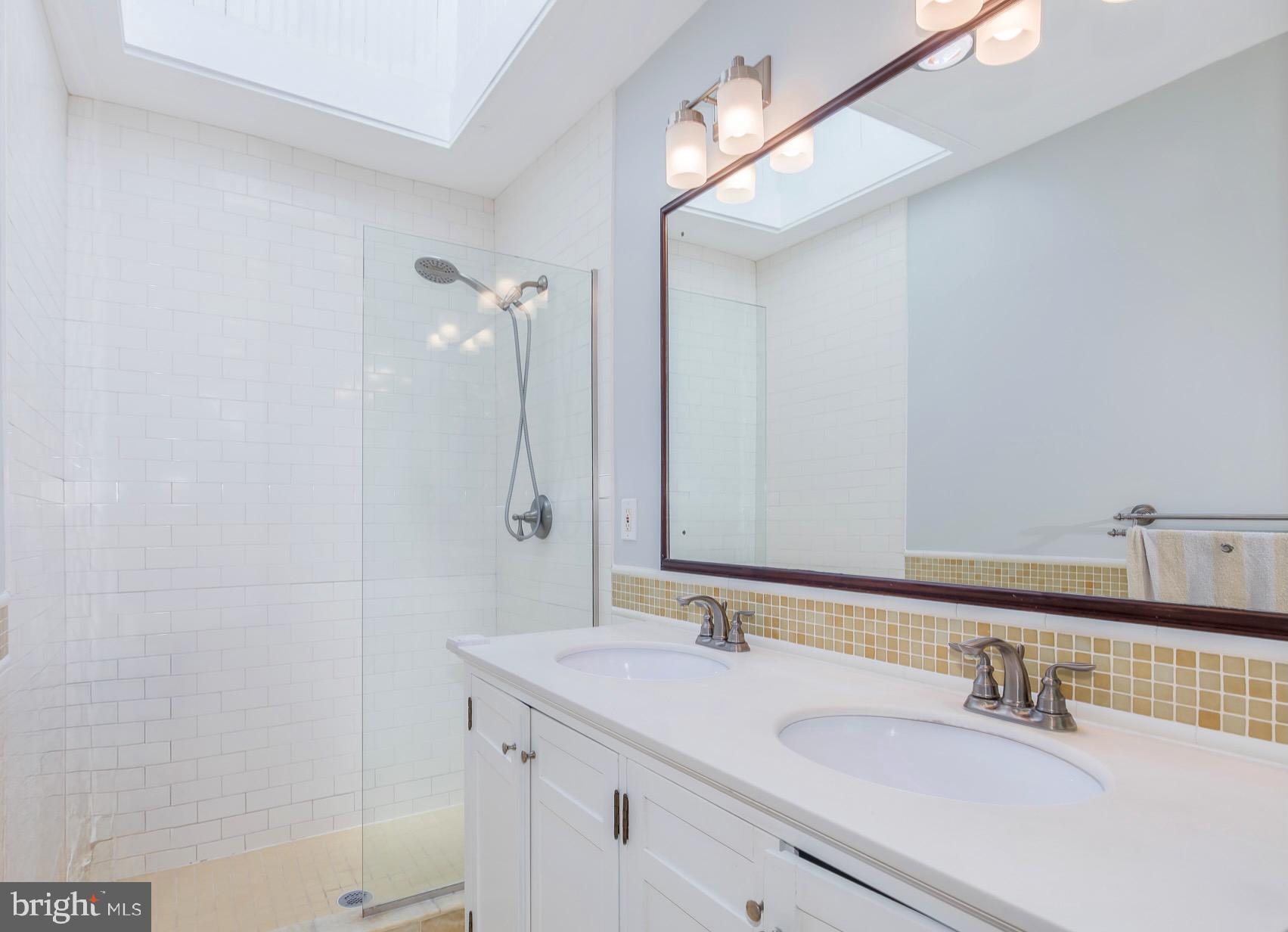 3514 34th Street Northwest Washington, DC 20008 - Photo 23 of 36