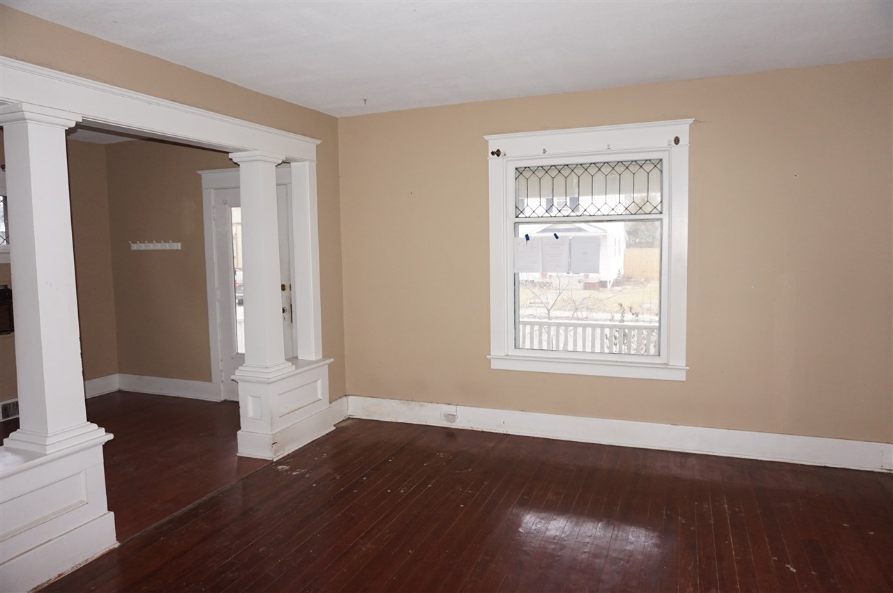 1139 Sinclair Street Fort Wayne, IN 46808 - Photo 4 of 12 Gallery Image 4