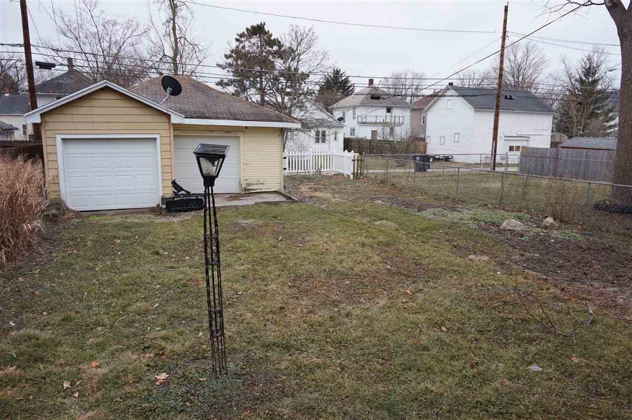 1139 Sinclair Street Fort Wayne, IN 46808 - Photo 10 of 12 Gallery Image 10