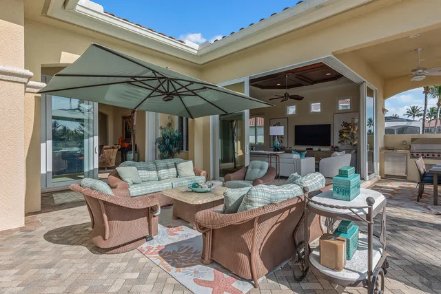 $2,195,000 | 9322 Chiasso Cove Court, Naples, FL 34114