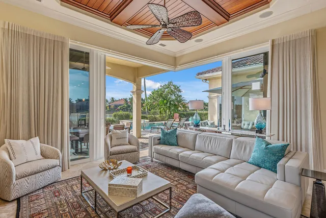 $2,195,000 | 9322 Chiasso Cove Court, Naples, FL 34114