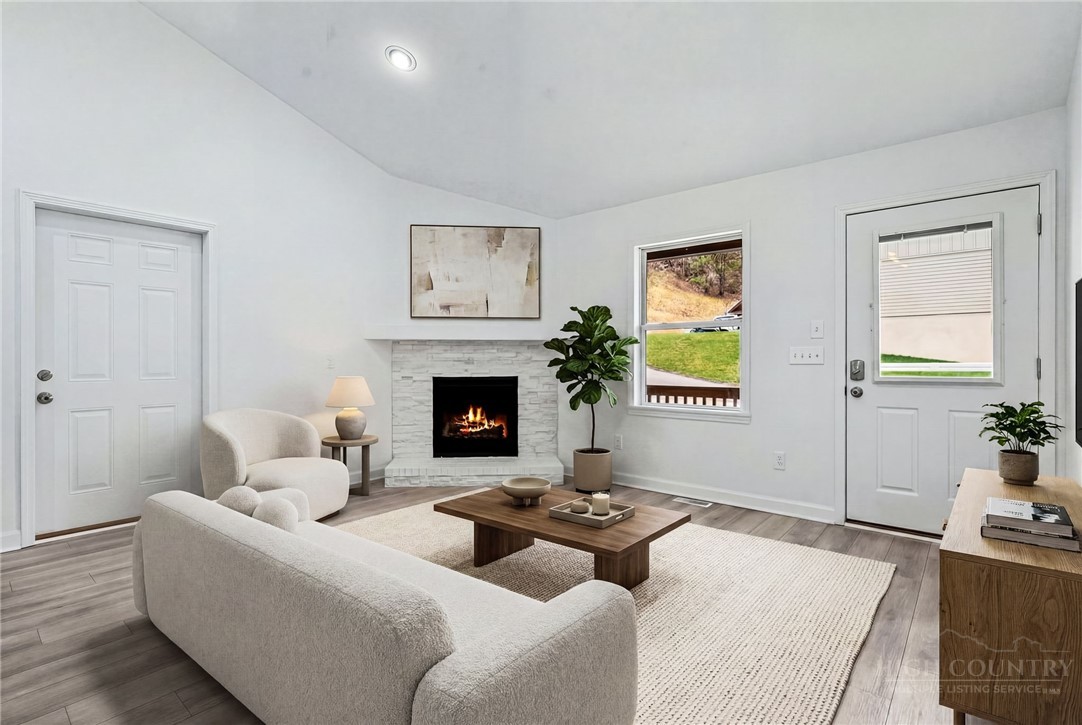 107 Pinebrook Court, Unit 2 Boone, NC 28607 - Photo 11 of 31