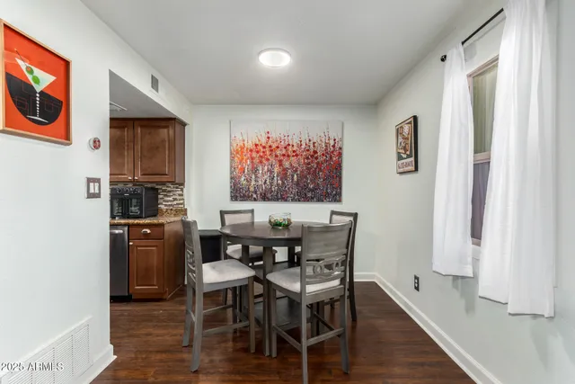 $1,950 | 7817 East Valley Vista Drive, Scottsdale, AZ 85250