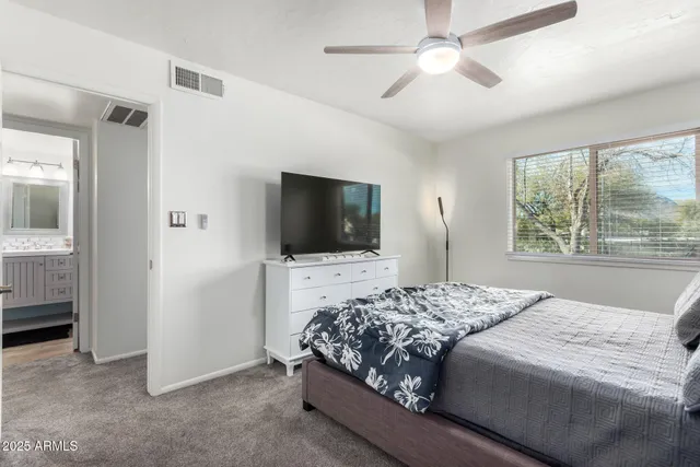 $1,950 | 7817 East Valley Vista Drive, Scottsdale, AZ 85250