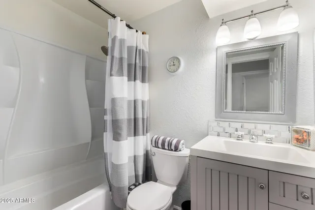 $1,950 | 7817 East Valley Vista Drive, Scottsdale, AZ 85250