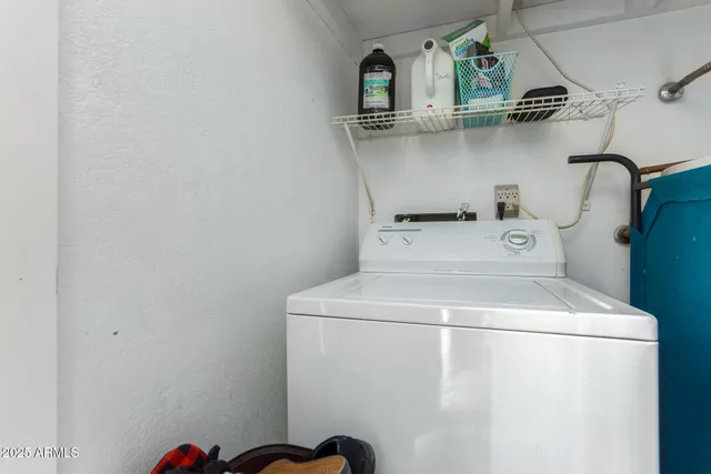 $1,950 | 7817 East Valley Vista Drive, Scottsdale, AZ 85250