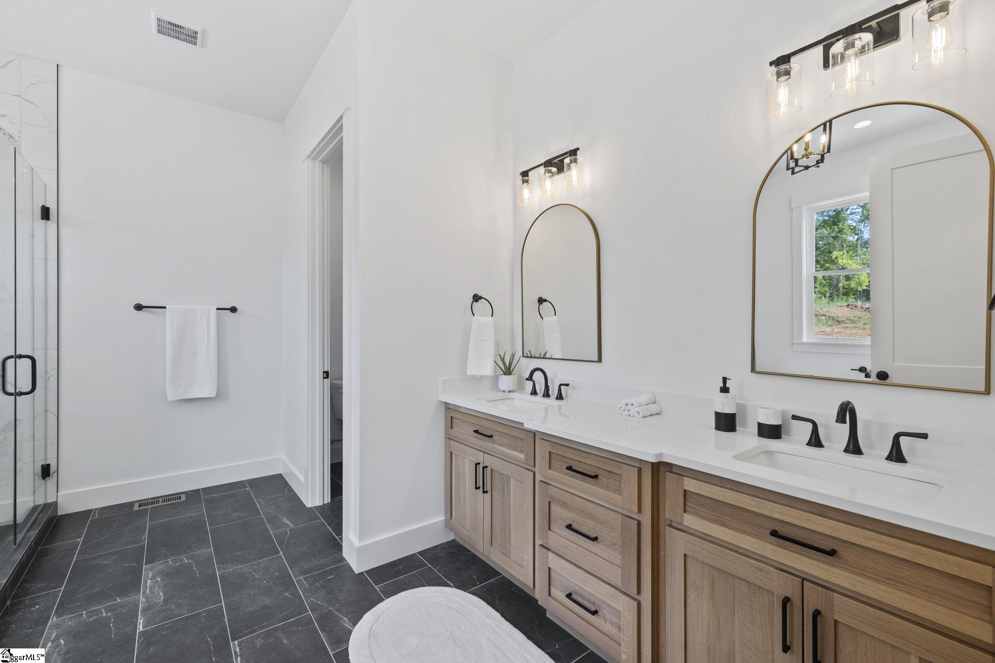 239 South Glassy Mountain Road Landrum, SC 29356 - Photo 18 of 36