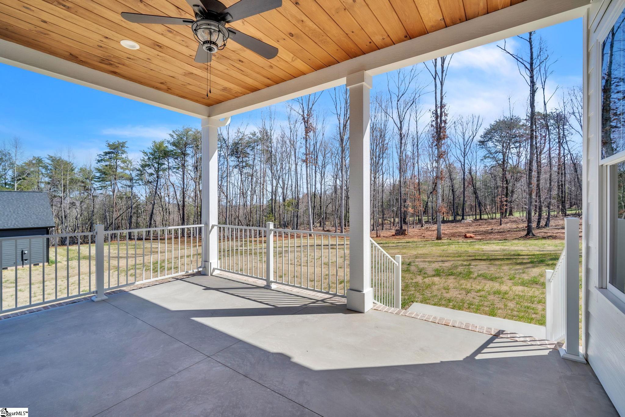 239 South Glassy Mountain Road Landrum, SC 29356 - Photo 29 of 36