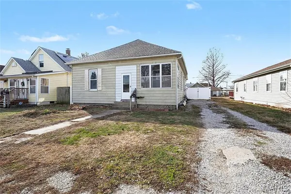 $115,000 | 403 State Street, Dupo, IL 62239