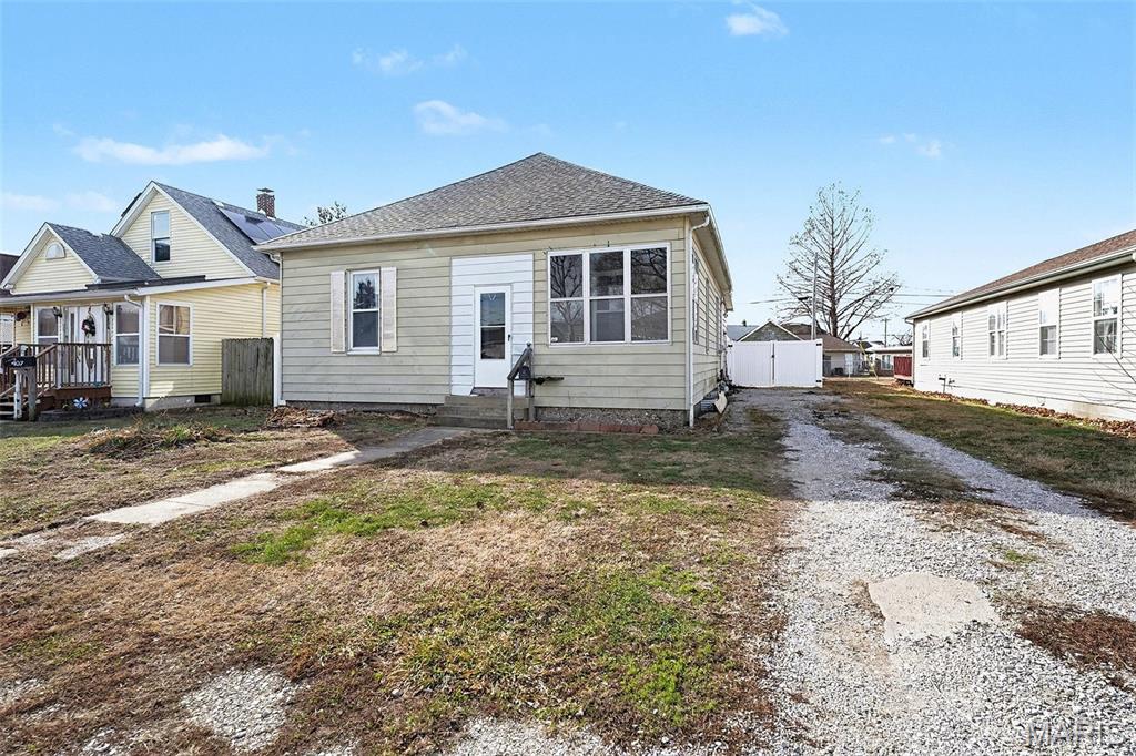 403 State Street Dupo, IL 62239 - Photo 3 of 18