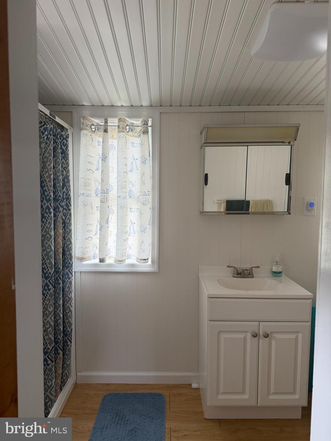 102 Garrison Avenue Fortescue, NJ 08321 - Photo 15 of 23 Bathroom