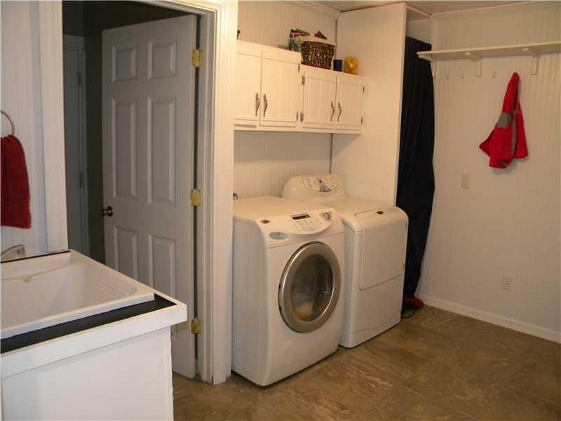 13416 Nottingham Road Fishers, IN 46038 - Photo 9 of 11 Gallery Image 9