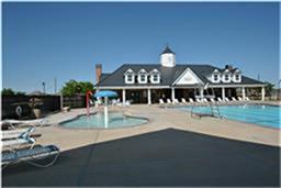 618 Longstreet Drive Rosenberg, TX 77469 - Photo 22 of 23 a front view of a house with a yard
