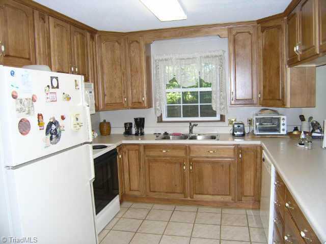 5645 Farmstead Road Pfafftown, NC 27040 - Photo 7 of 9 Other.