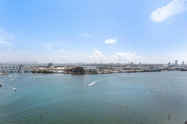 $699,000 | 888 Brickell Key Drive, Unit 2606, Miami, FL 33131