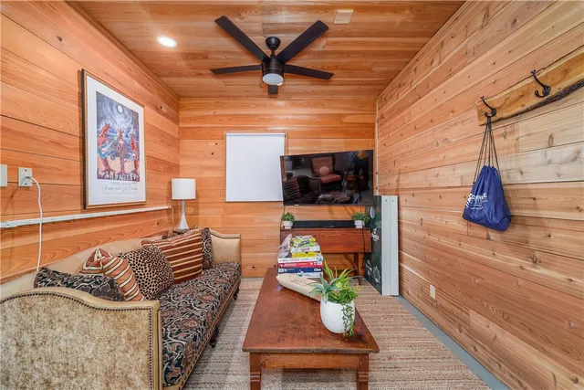 $1,095,000 | 1320 Douglas Fish Camp Road, White Oak, GA 31568